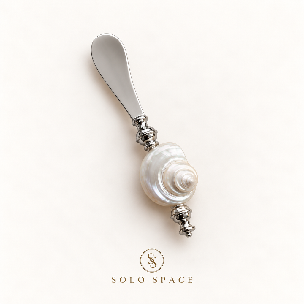 Maris Shell-Handled Butter Spreader
